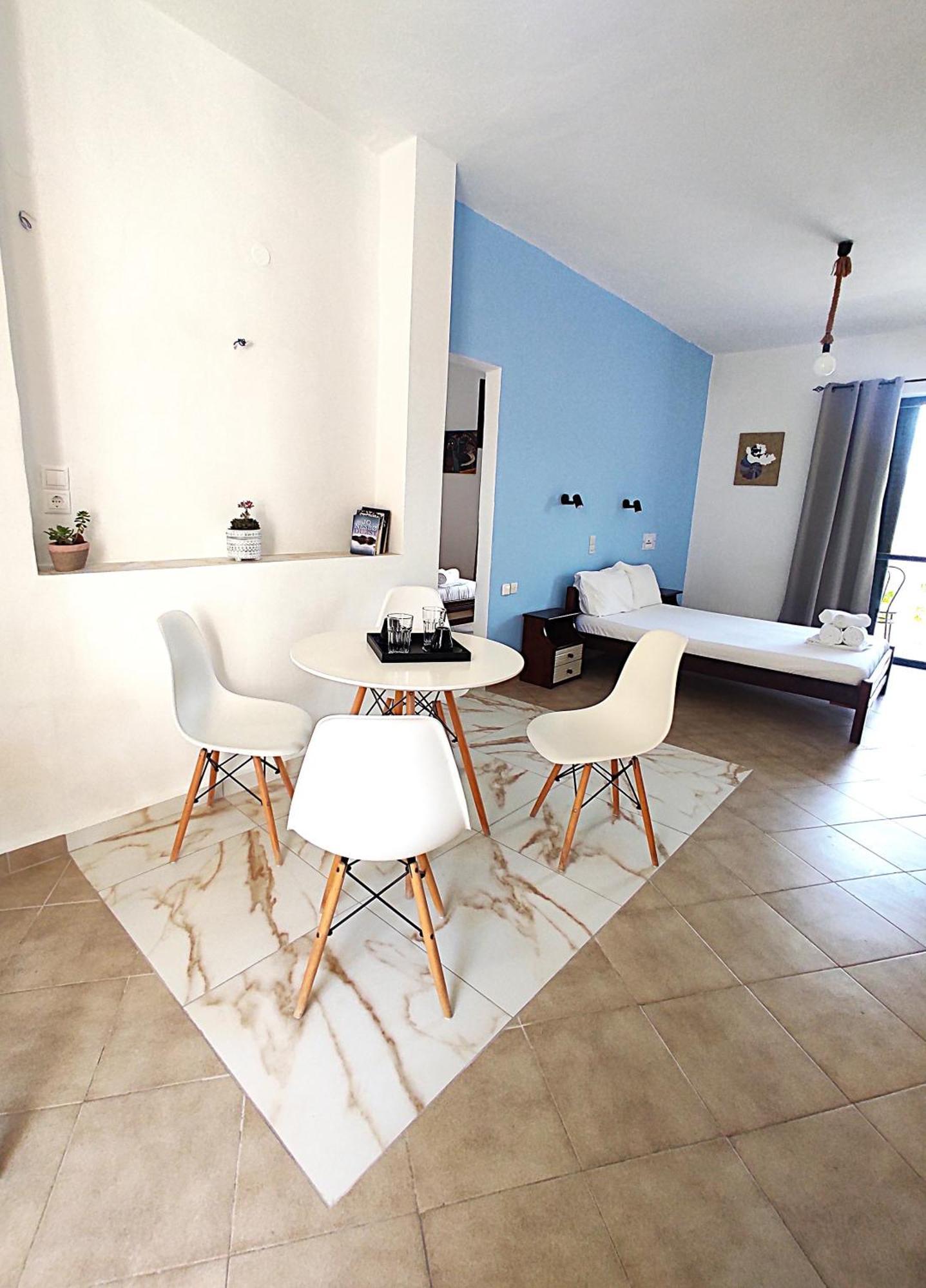 Creta Star Apartments Agia Galini Exteriör bild