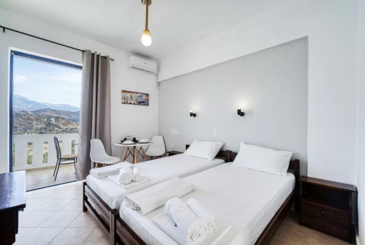 Creta Star Apartments Agia Galini Exteriör bild